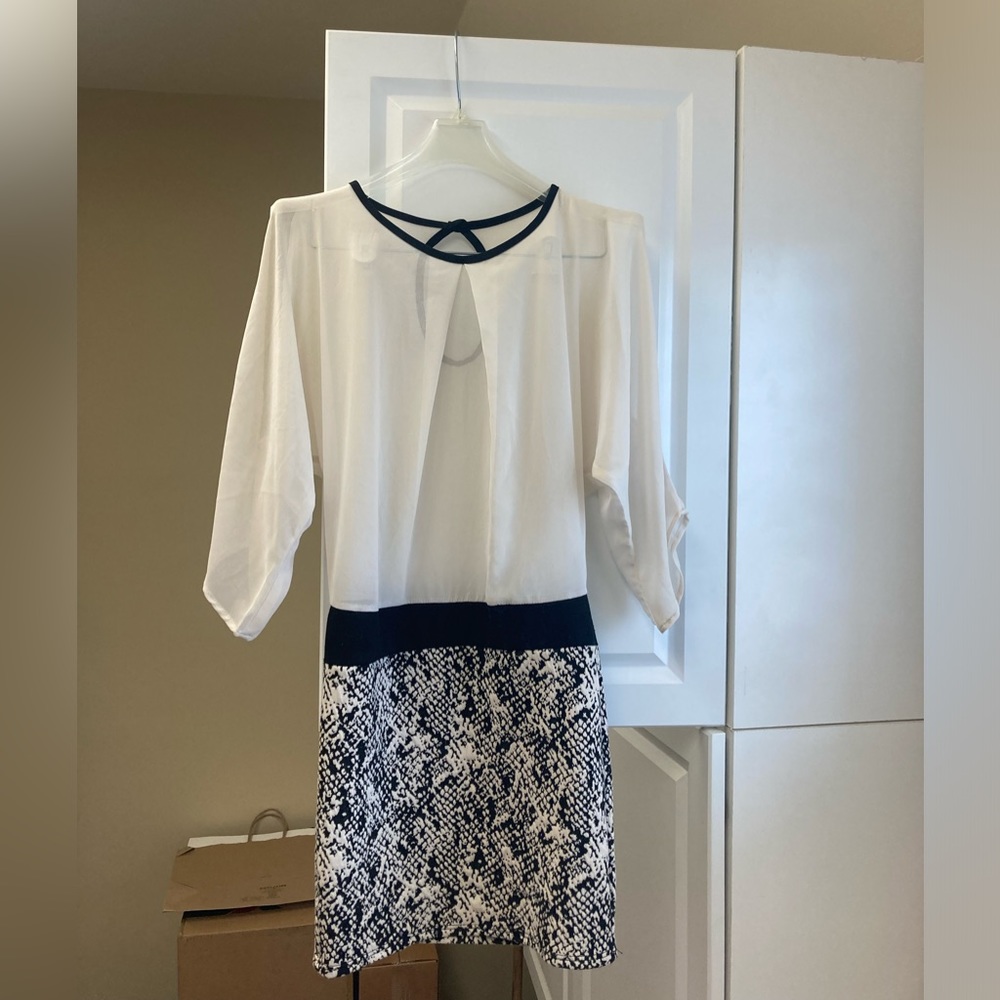 GUC Girls Size Large Cream and Black Dress